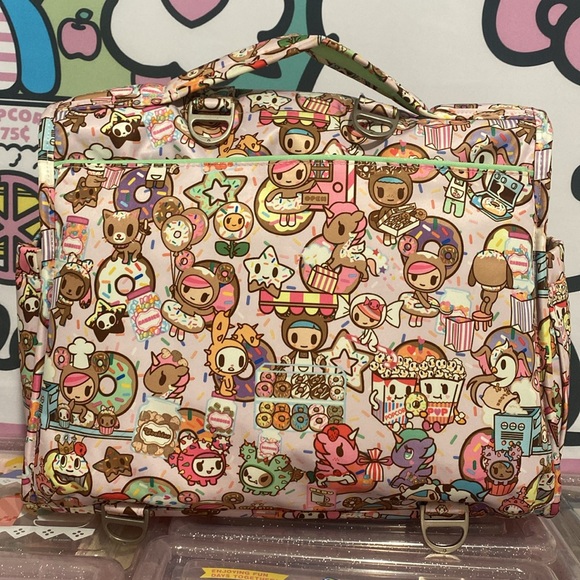 Excellent Jujube Donutella Sweet Shop BFF backpack diaper bag - Picture 7 of 10